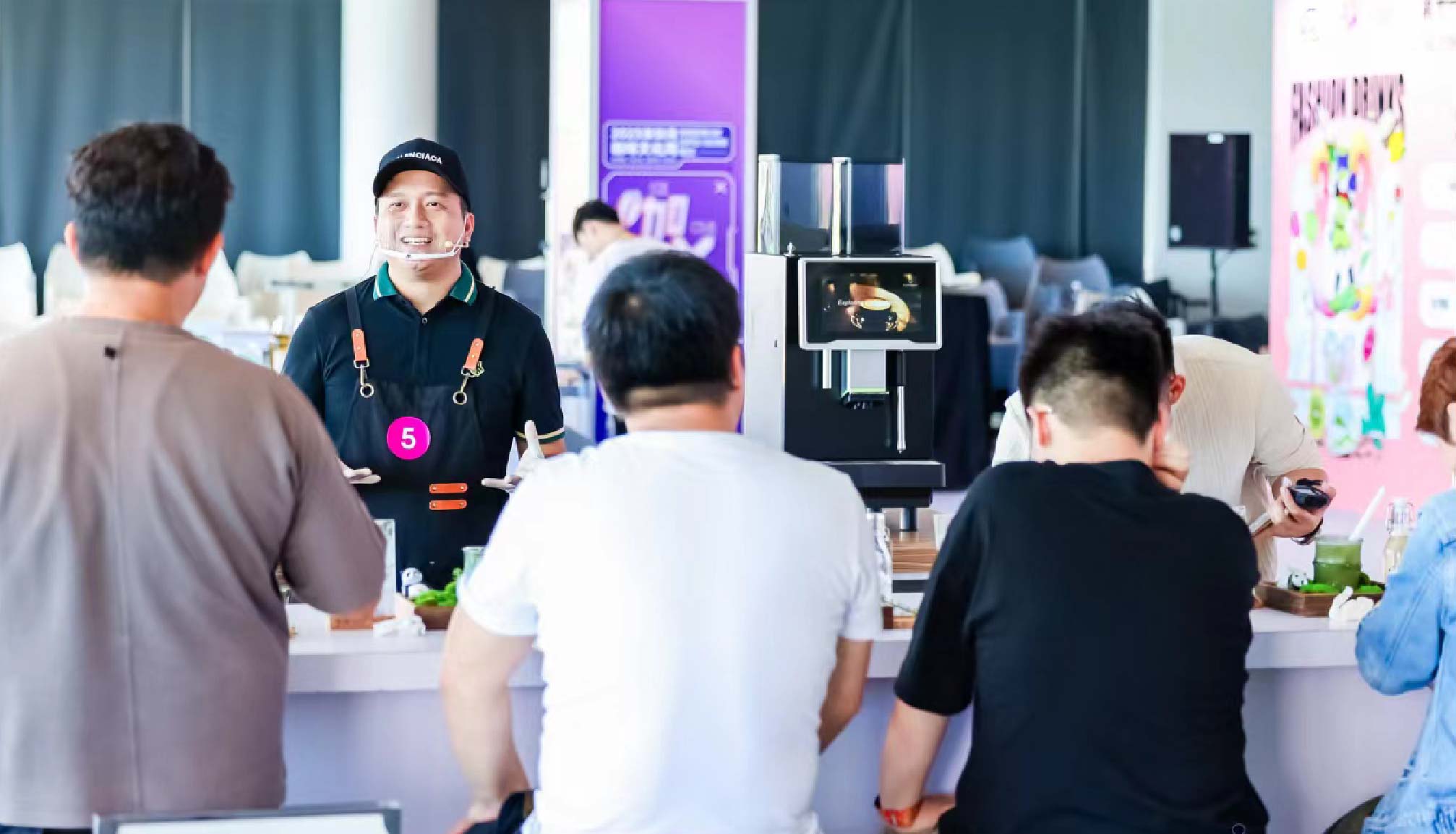 助推向上，咖博士亮相第十一届国际潮流饮品创意制作大赛！